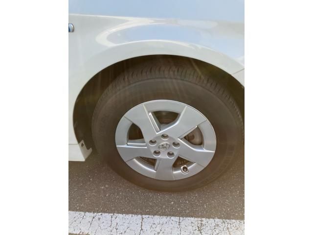 TOYOTA PRIUS 2010 Image 31