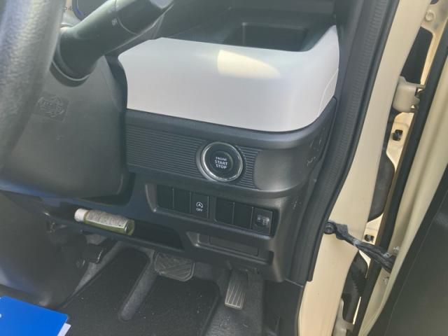SUZUKI SPACIA 4WD 2018 Image 31