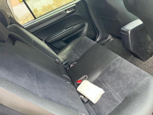 TOYOTA COROLLA FIELDER 2017 Image 31