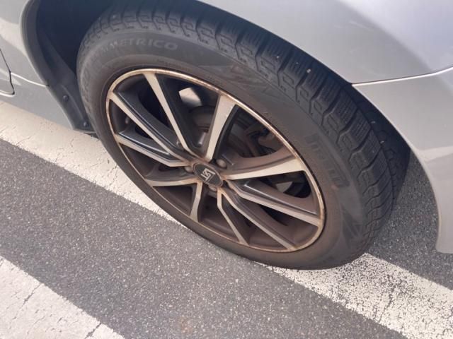 VOLVO S60 2018 Image 31