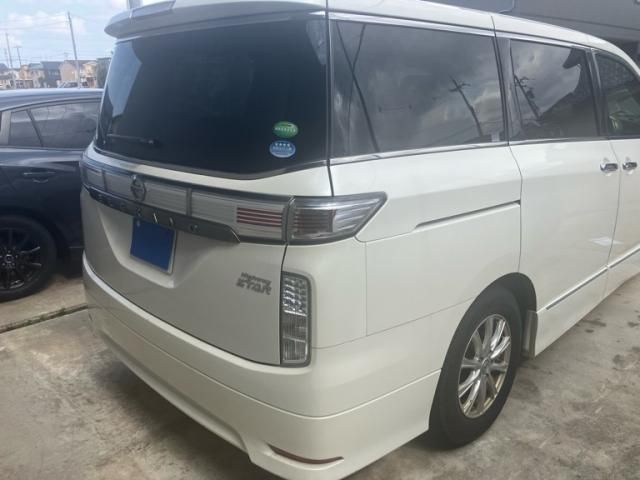 NISSAN ELGRAND 2014 Image 31