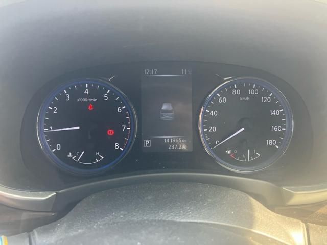 NISSAN ELGRAND 2014 Image 31