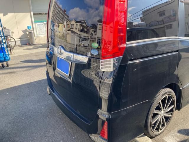 TOYOTA NOAH 2014 Image 31