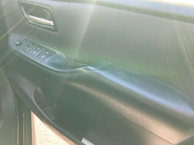 TOYOTA NOAH 2014 Image 31