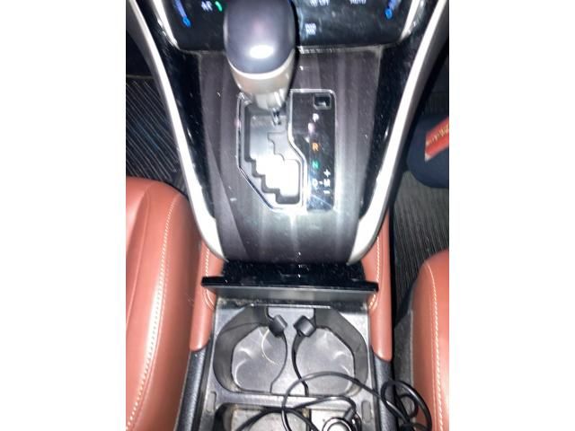 TOYOTA HARRIER 2WD 2017 Image 31