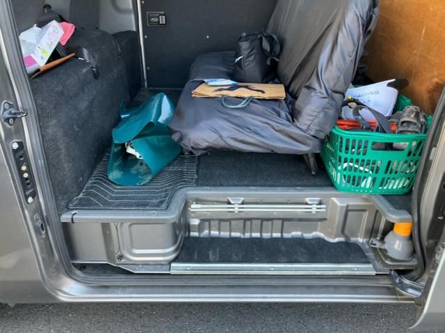 NISSAN CARAVAN VAN 2WD 2012 Image 31