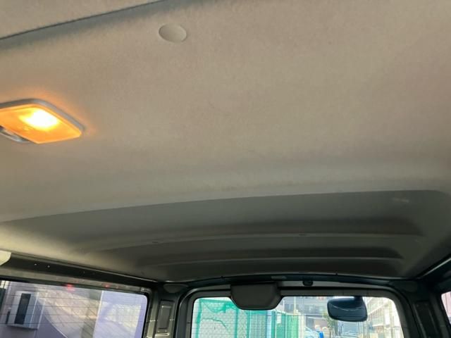 NISSAN CARAVAN VAN 2WD 2012 Image 31