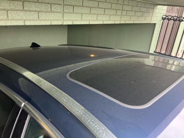 VOLVO V60 2015 Image 31