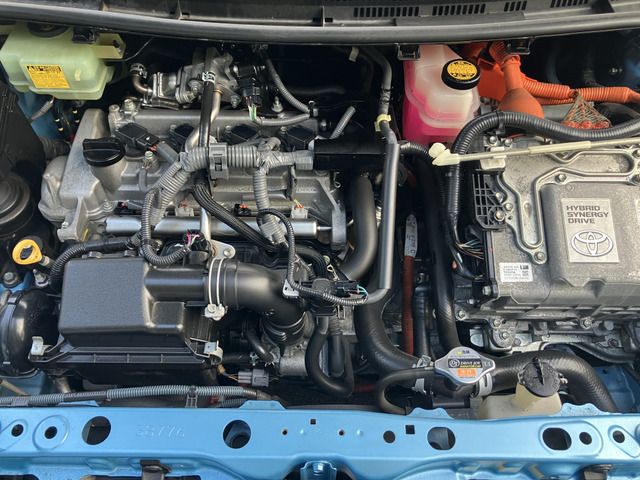 TOYOTA AQUA 2013 Image 31