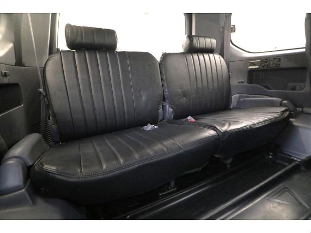 TOYOTA LANDCRUISER PRADO 2001 Image 31