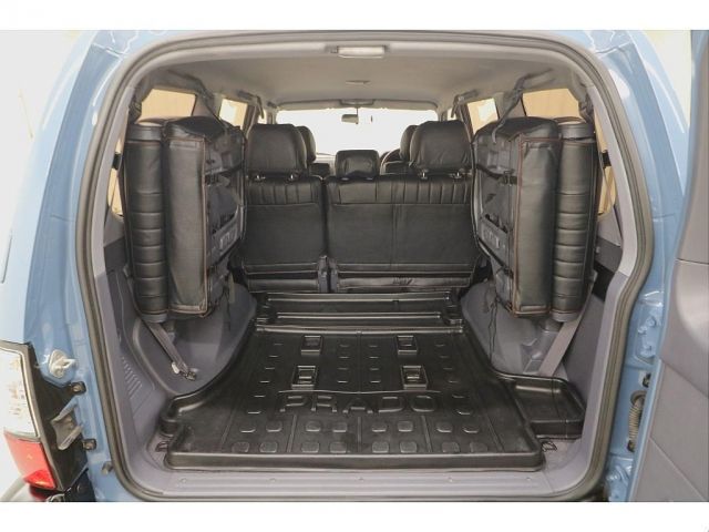 TOYOTA LANDCRUISER PRADO 2001 Image 31