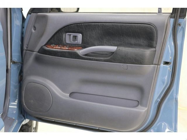 TOYOTA LANDCRUISER PRADO 2001 Image 31