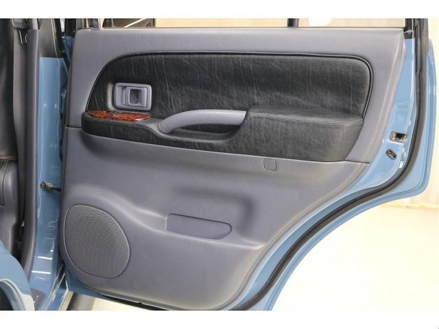 TOYOTA LANDCRUISER PRADO 2001 Image 31