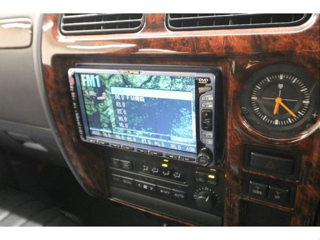 TOYOTA LANDCRUISER PRADO 2001 Image 31