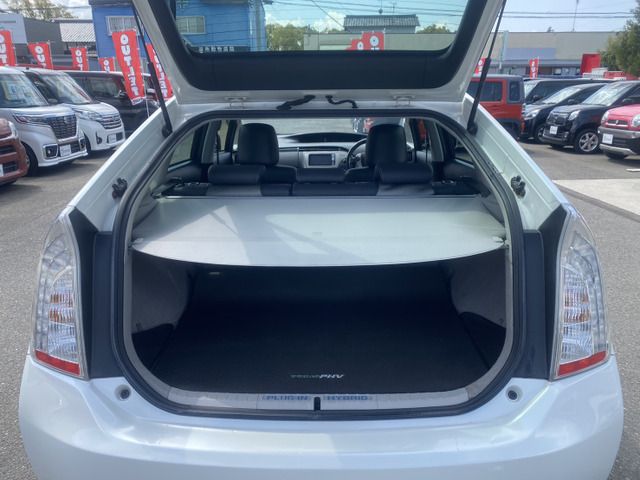 TOYOTA PRIUS PHV 2012 Image 31