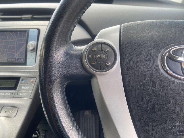 TOYOTA PRIUS PHV 2012 Image 31