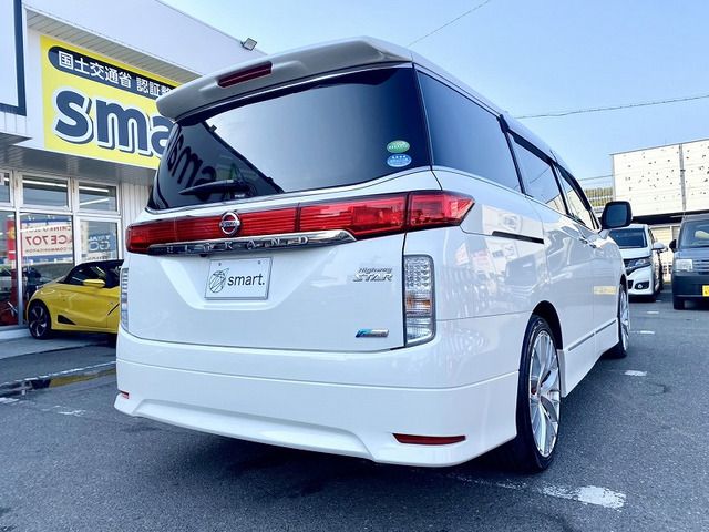NISSAN ELGRAND 2013 Image 31