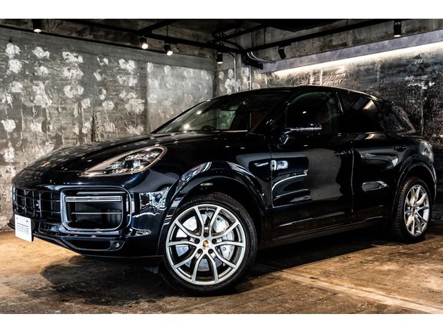 PORSCHE CAYENNE 2018 Image 31
