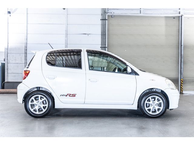 TOYOTA VITZ 2003 Image 31