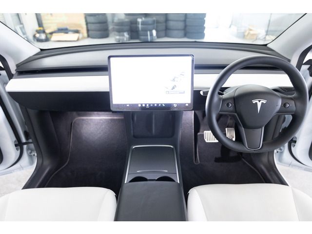 TESLA MODEL Y 2023 Image 31