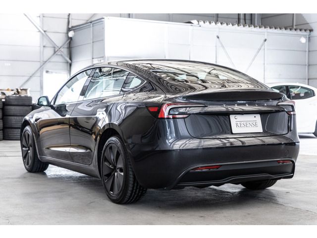 TESLA MODEL 3 2024 Image 31