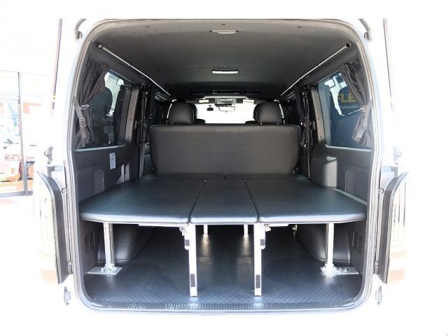 TOYOTA HIACE VAN 4WD 2023 Image 31