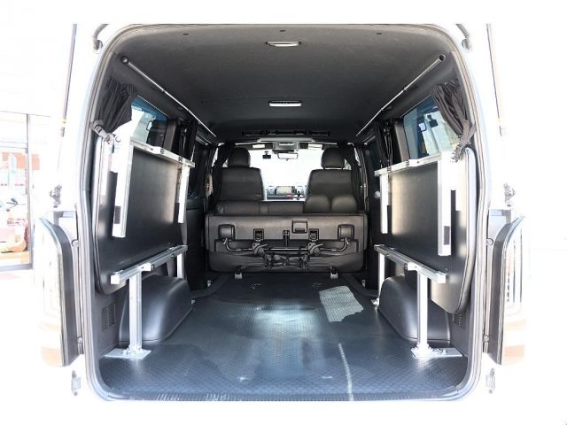 TOYOTA HIACE VAN 4WD 2023 Image 31