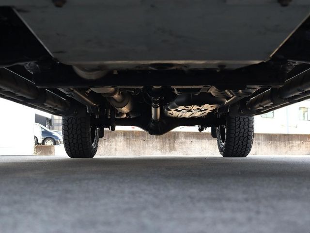 TOYOTA HILUX 4WD 2023 Image 31