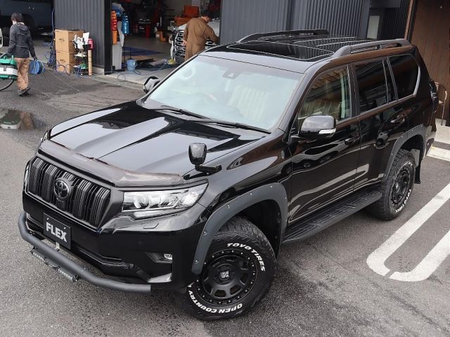 TOYOTA LANDCRUISER PRADO 2022 Image 31