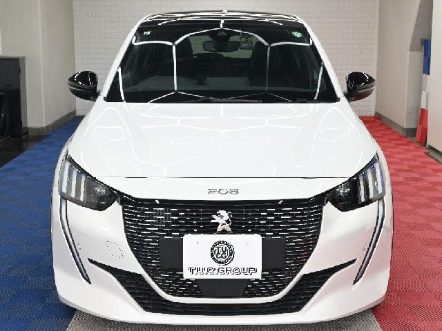 PEUGEOT 208 2022 Image 31