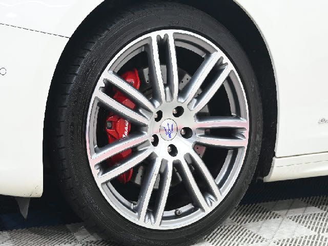 MASERATI GHIBLI SEDA 2018 Image 31