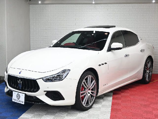 MASERATI GHIBLI SEDA 2018 Image 31