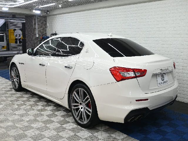 MASERATI GHIBLI SEDA 2018 Image 31