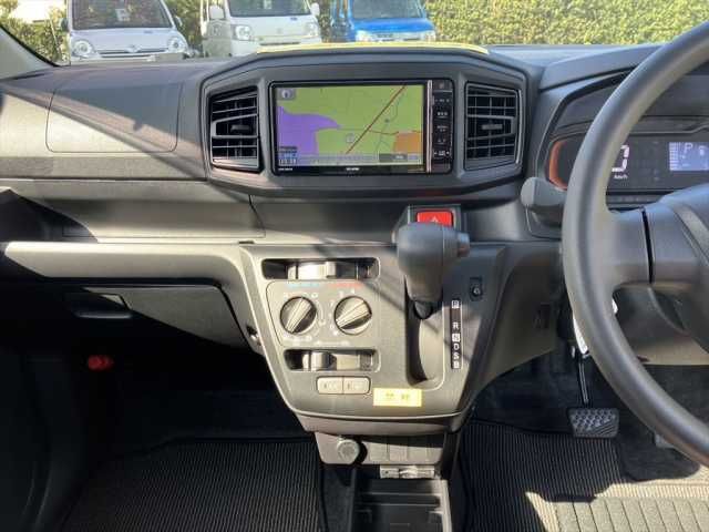 DAIHATSU MIRA E:S 2022 Image 31