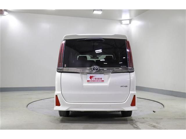 TOYOTA NOAH 4WD 2020 Image 31
