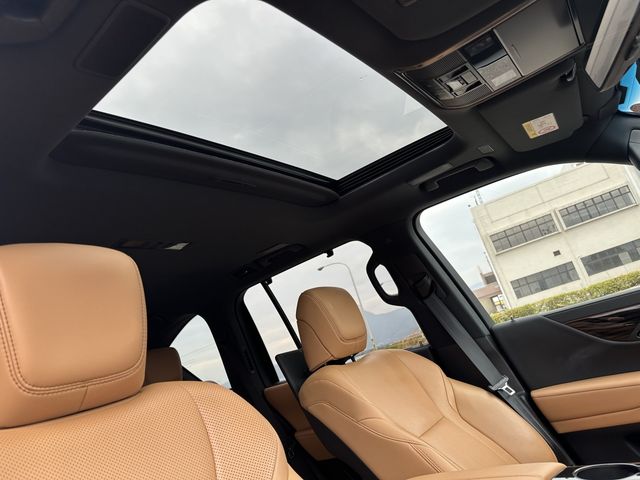 TOYOTA LEXUS LX600 2023 Image 31