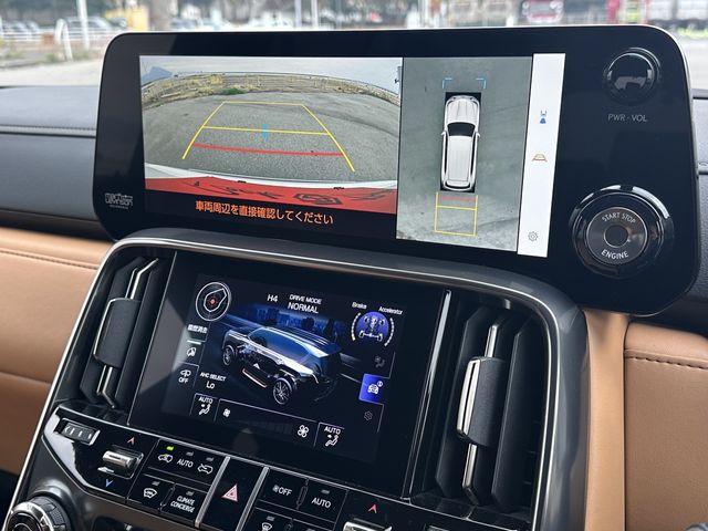 TOYOTA LEXUS LX600 2023 Image 31