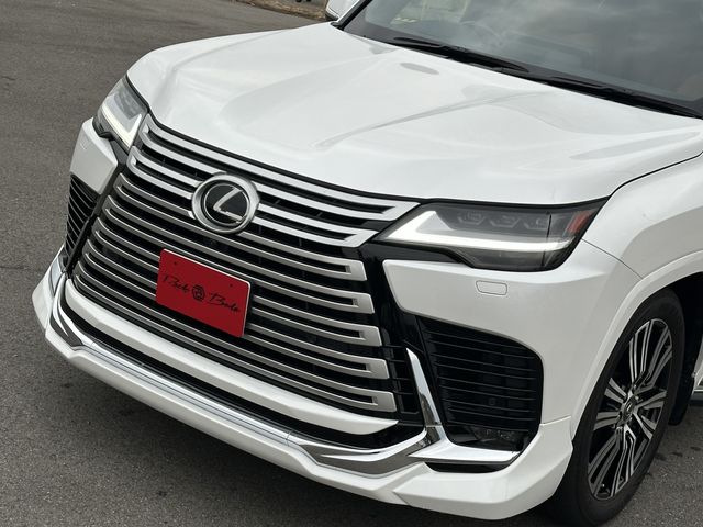 TOYOTA LEXUS LX600 2023 Image 31