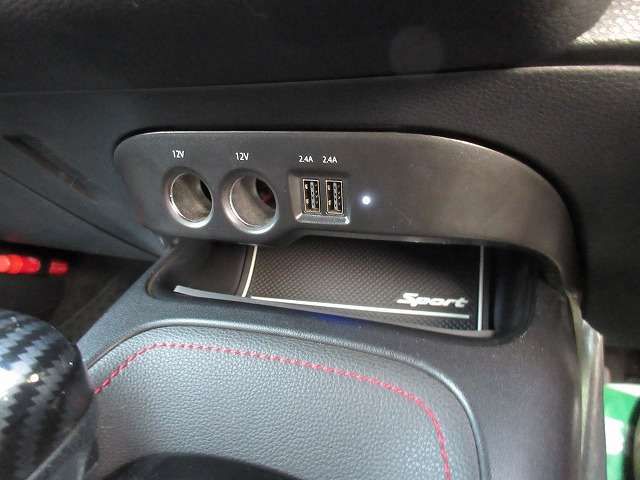 TOYOTA COROLLA SPORT HYBRID 2019 Image 31