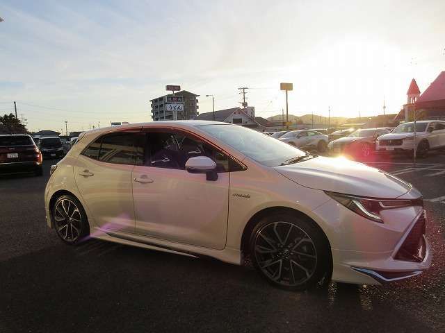 TOYOTA COROLLA SPORT HYBRID 2019 Image 31