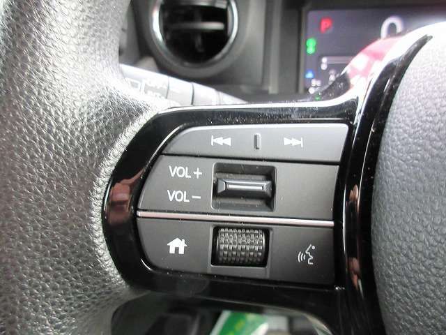 HONDA N BOX CUSTOM 2023 Image 31