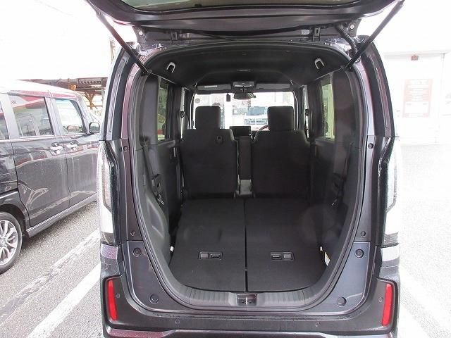 HONDA N BOX CUSTOM 2023 Image 31