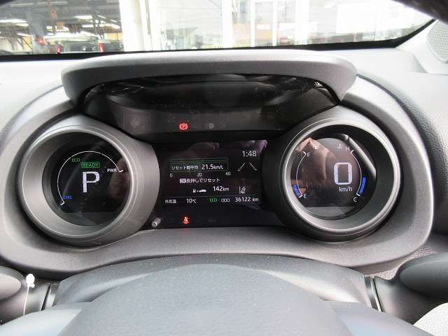 TOYOTA YARIS CROSS HYBRID 2021 Image 31