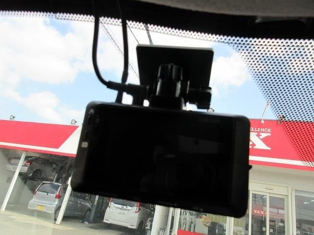 TOYOTA YARIS CROSS HYBRID 2021 Image 31