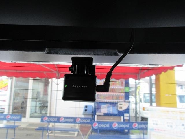 TOYOTA YARIS CROSS HYBRID 2021 Image 31