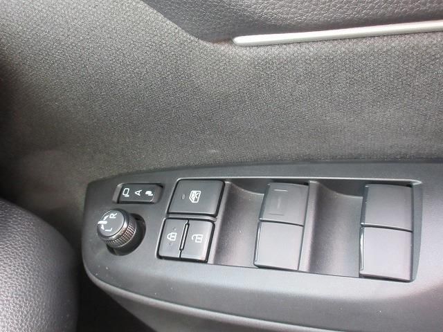 TOYOTA YARIS CROSS HYBRID 2021 Image 31