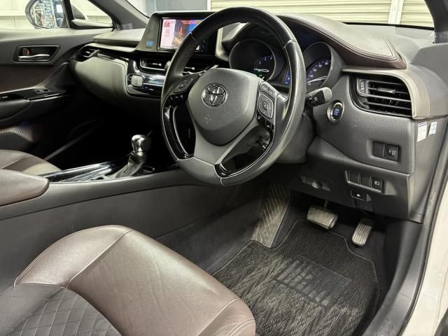 TOYOTA C-HR 4WD 2017 Image 31