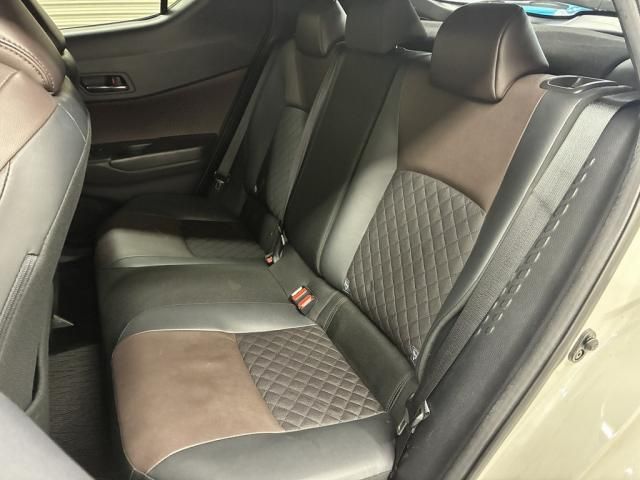 TOYOTA C-HR 4WD 2017 Image 31