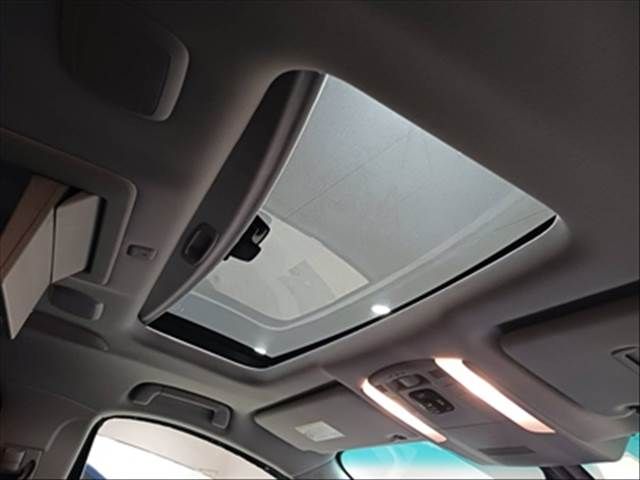 TOYOTA VELLFIRE  HYBRID 4WD 2013 Image 31