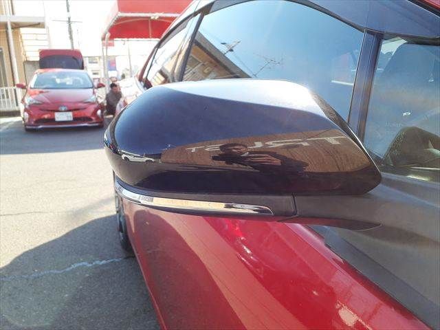 TOYOTA PRIUS PHV 2018 Image 31